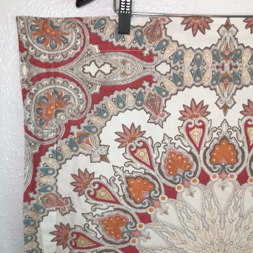 Pottery Barn paisley sham, pillowcase 24” x 29”